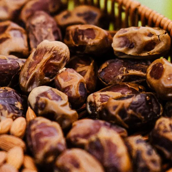 Dates